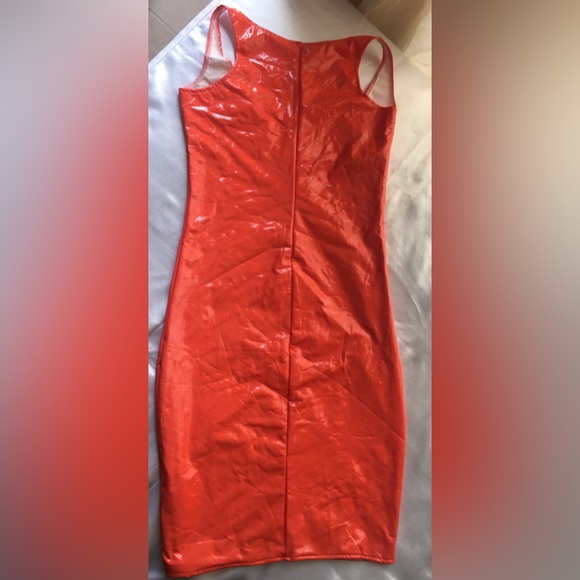 Womens beautiful orange dress great for spring summer - Picture 6 of 10